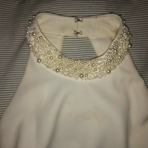 Karl Lagerfeld Bridal Dress - Picture 4 of 11